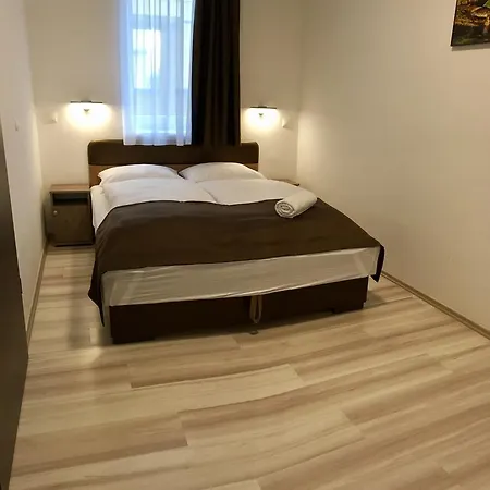 Apartman M&f *